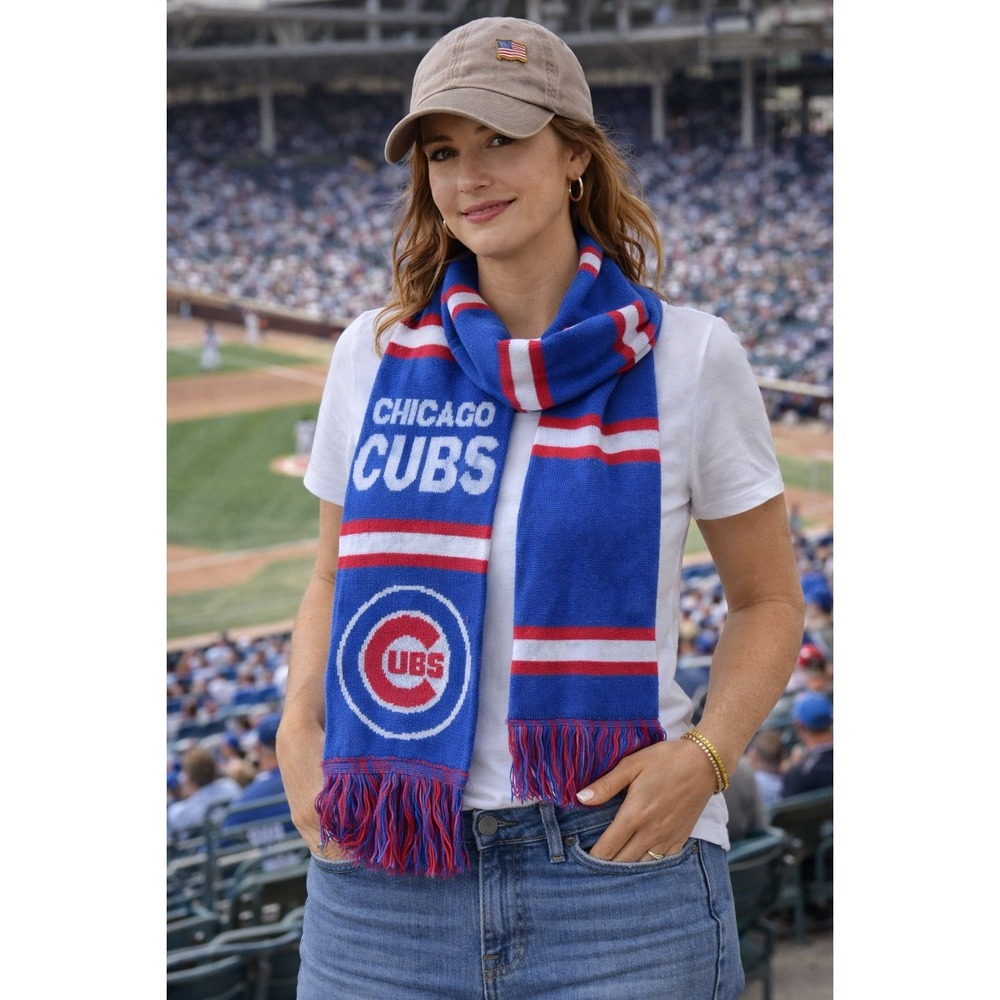 Chicago Cubs MLB Knit Scarf Blue Red White Striped Logo Fan Gear with Fringe